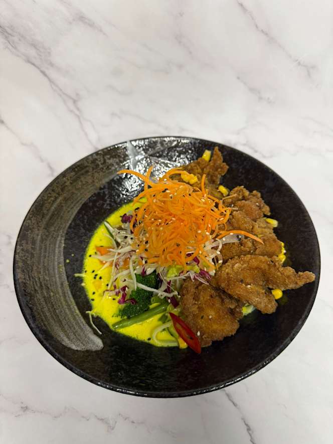 VO Restaurant & Bar - 1