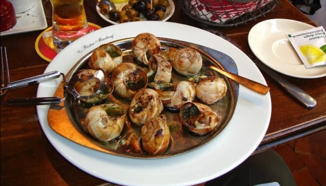 Le Bistro Marbeuf - 7