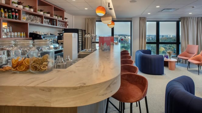 SEVENBISTRO – Gourmet & Wine - 9