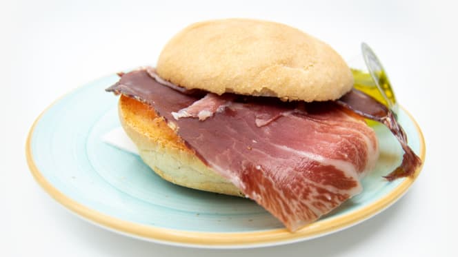 Voilá Café & Brunch - 1