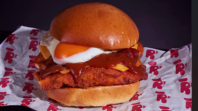 Roost Chicken Paseo del Prado - 5