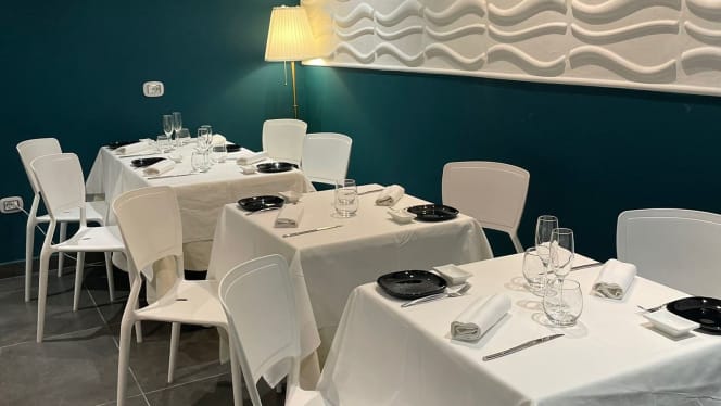 Joseph Restaurant - 8