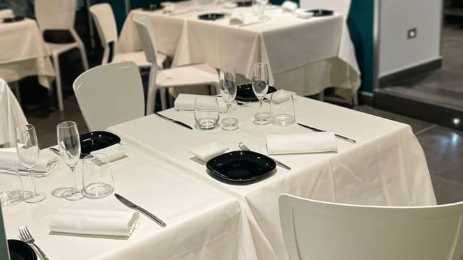 Joseph Restaurant - 9