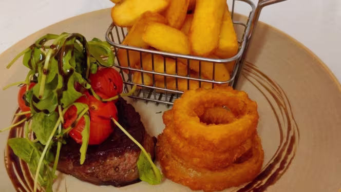 The Elm Tree Inn - 0