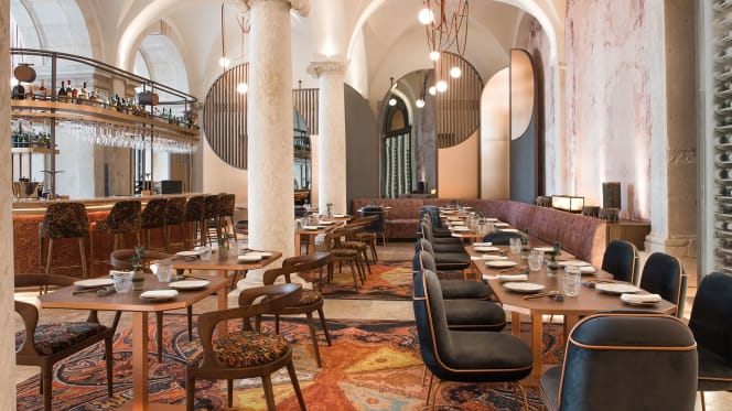 Capítulo Restaurant & Bar - 9