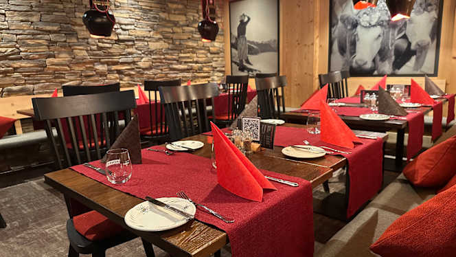 Central Hotel Wolter Restaurant - Grindelwald - 0