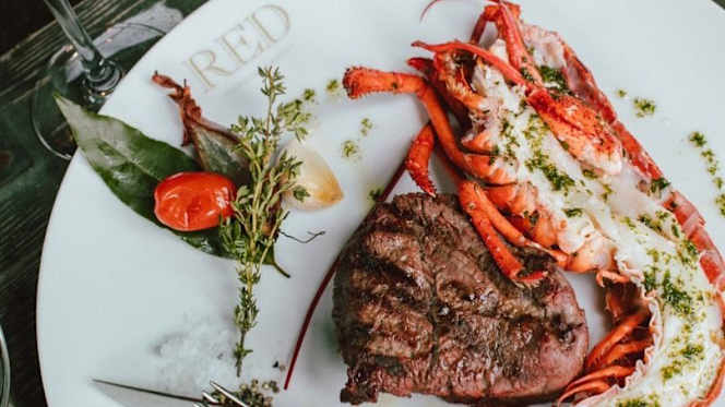 Restaurant Red - 1
