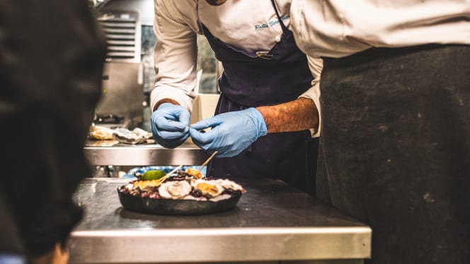 Pelican Playa San Juan - 1