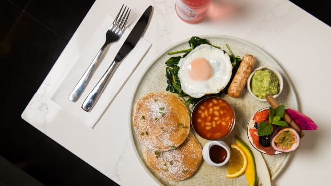 Ooh La La Brasserie - 9