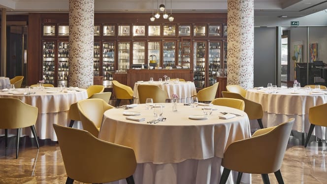 Restaurante Terra-Alàbriga Hotel & Home Suites - 5