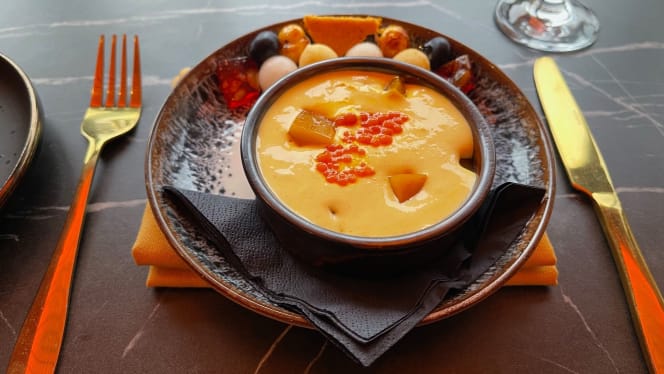 Red Koyla London - Teddington - 1