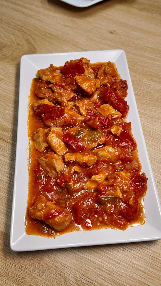Roya Restaurant & Bar - 9