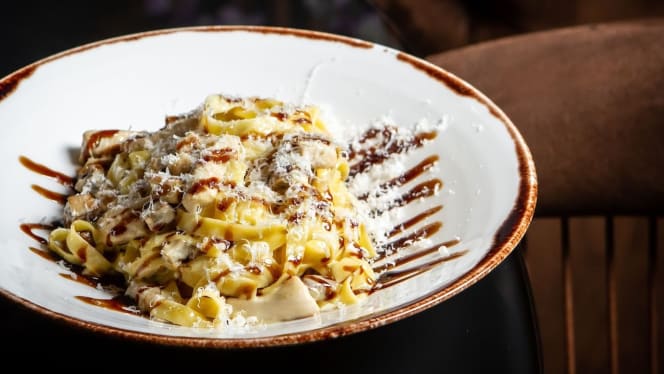 No 5 Dining & Lounge - 2