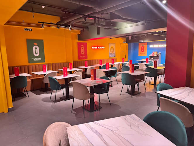 Vasinikó Trafalgar Square - 4