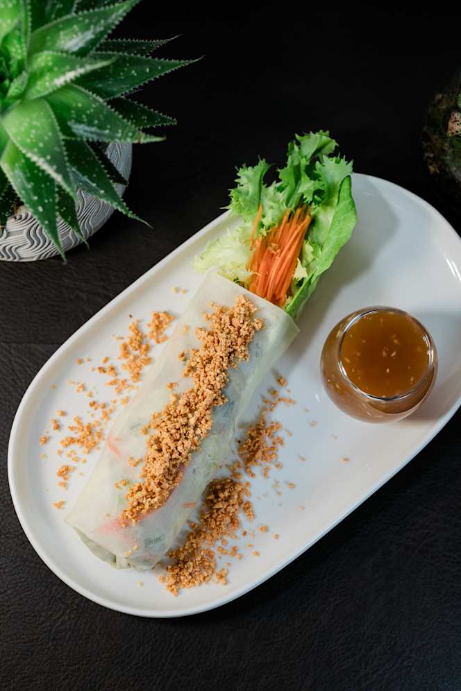 Neighborhood Filipino Restaurant Aurelia - 4