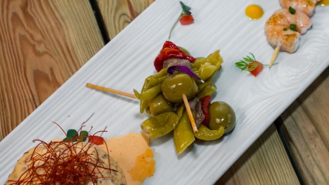 Tasca Iáska Bistrobar - 1