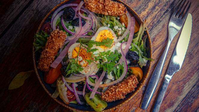 Red restaurant - Red garden - 5