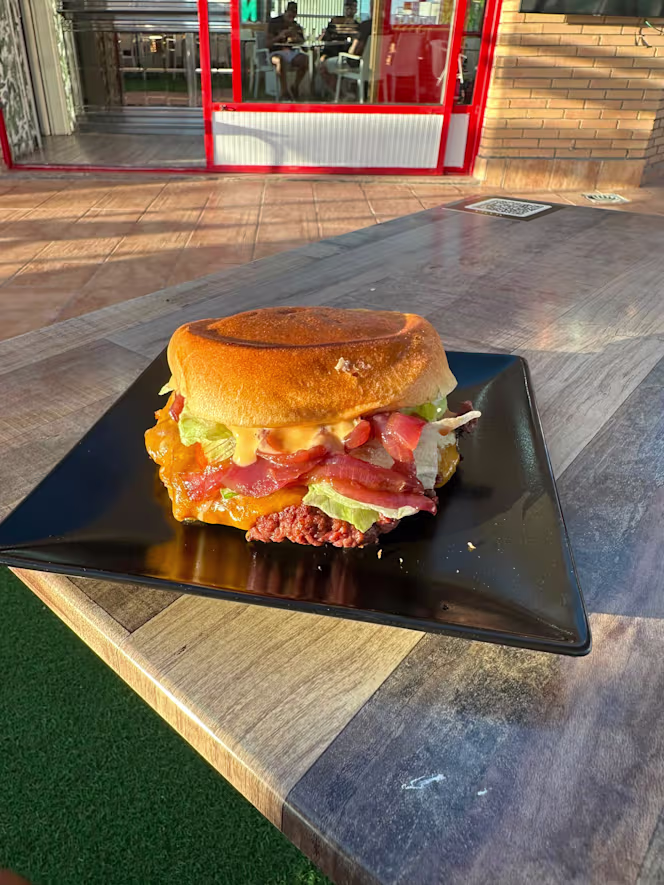 Mama -Smash Burguer - 2