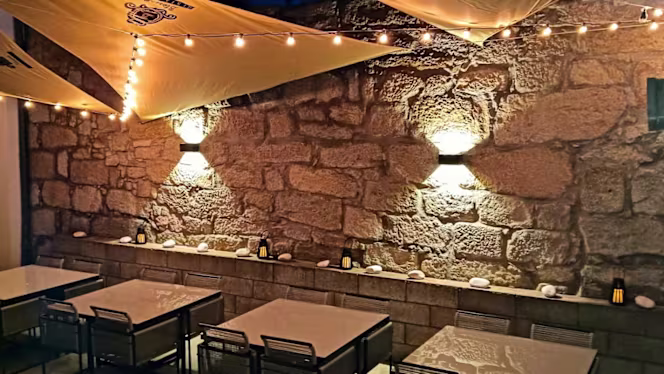 Blossom Restaurant - 2