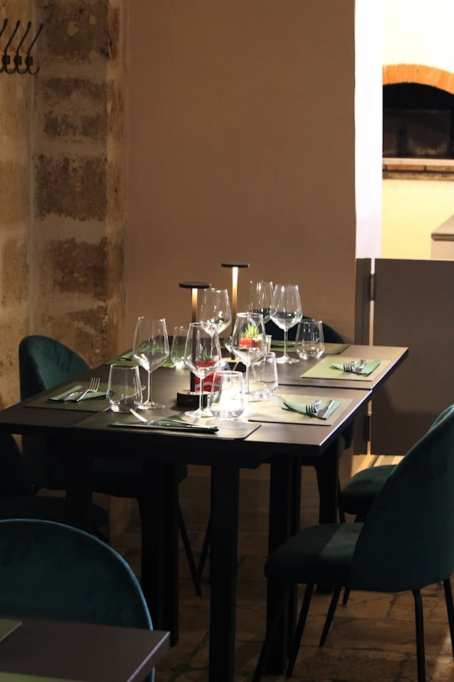 MO' Food & Drink - 5