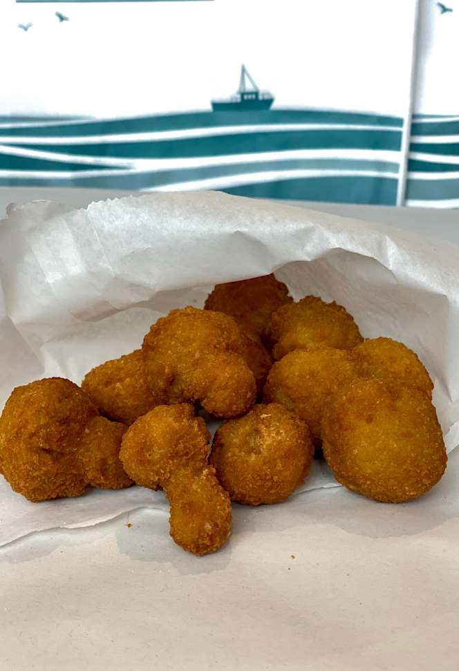 Archie's Fish & Chips - 6
