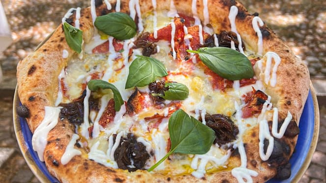 Uè Uè Pizzeria Ristorante - 1