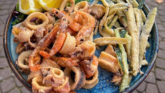 Uè Uè Pizzeria Ristorante - 8