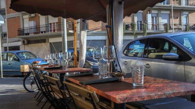 Spaccio Vineria Alimentari - 1