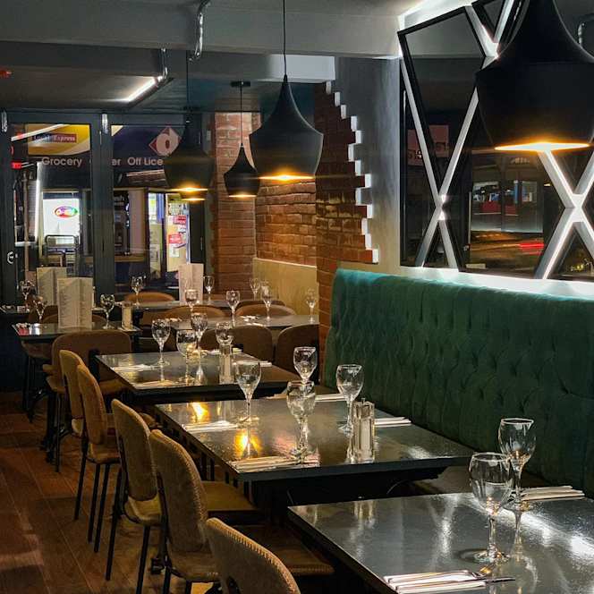 Midpoint Cafe Bistro - 1