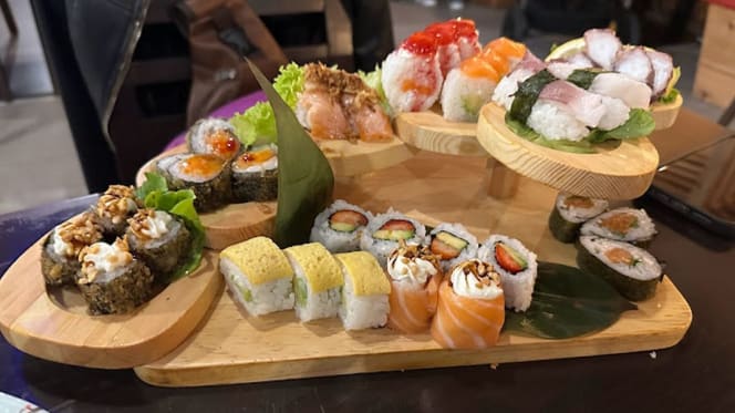 Yummy Restaurante Chinese and Sushi - 1