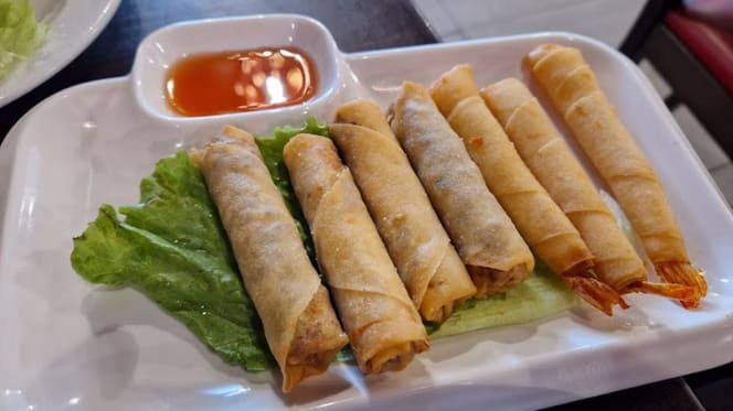 Yummy Restaurante Chinese and Sushi - 0