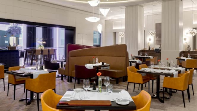 The Gate Restaurant & Bar - 9