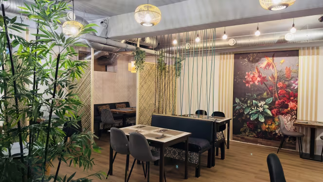 Nguyen's Kitchen Rotterdam - 1