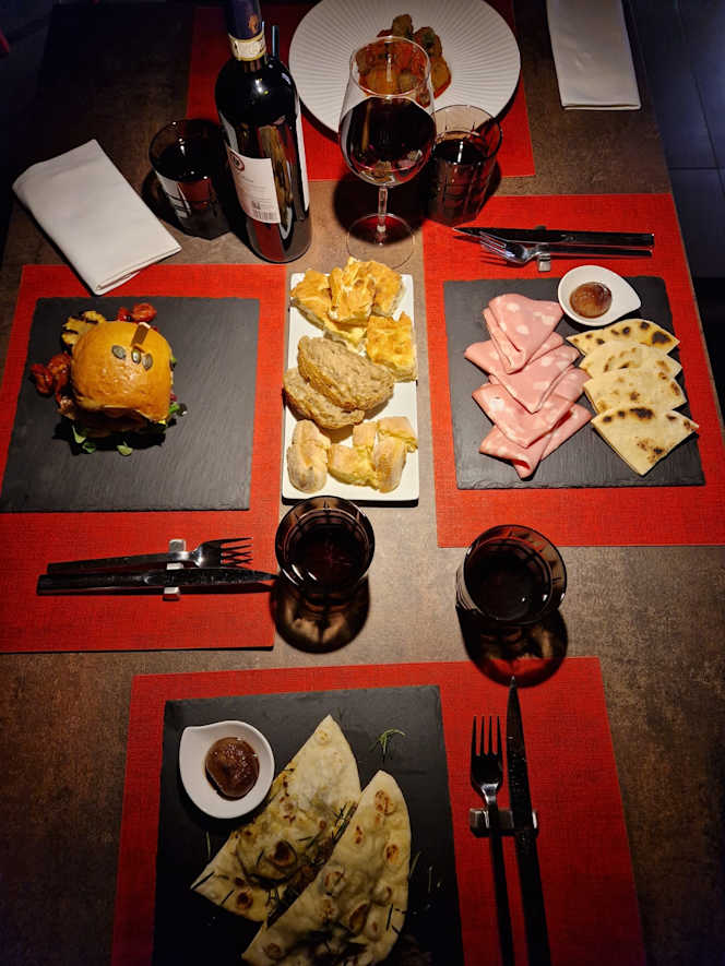 Osteria Carnivora - 1