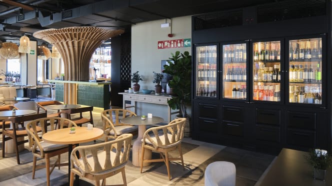 Luz de LÚA Bar & Restaurant - 6