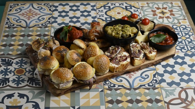 Gudà Bar & Lounge - 1