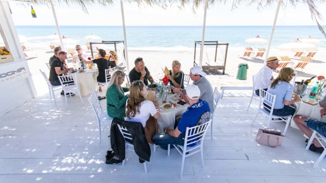 Poseidonia Beach Club - 4