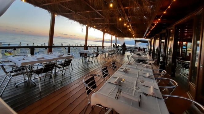 Poseidonia Beach Club - 8