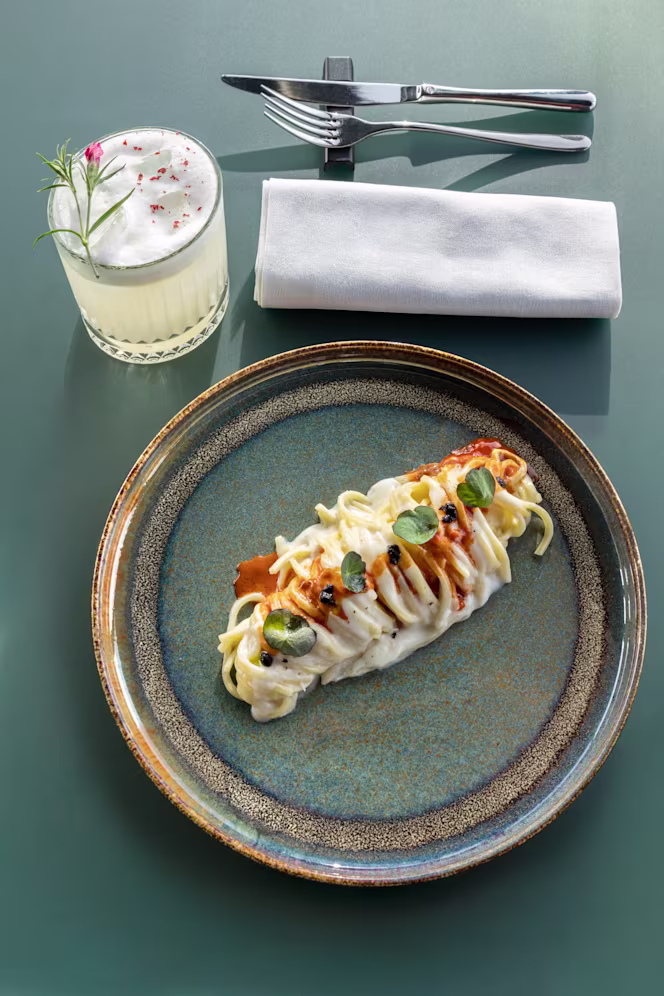 Over - Rooftop, Restaurant Mixology and Sushi - 1