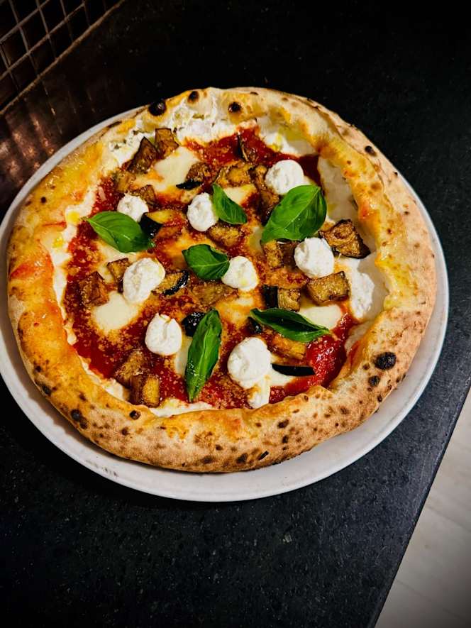 Assai Pizza E Amore - 5