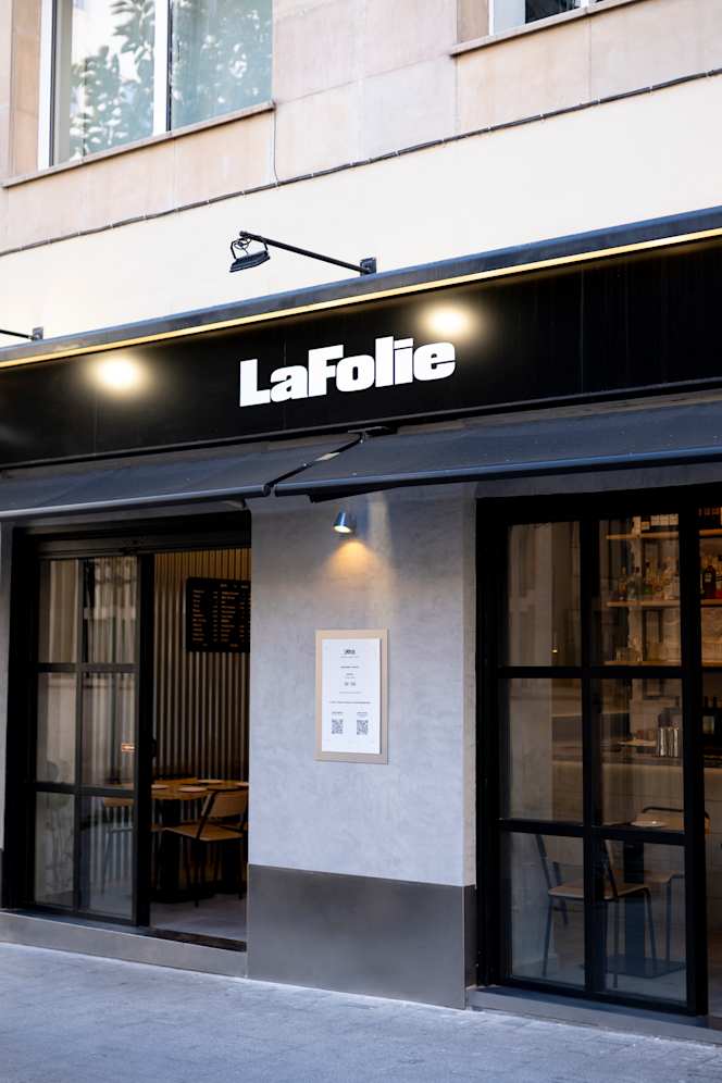 La Folie - 0
