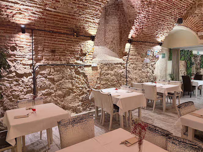 Abuela Herminia Parrilla y Paellas - 8