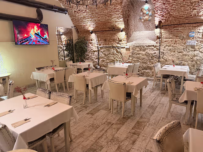 Abuela Herminia Parrilla y Paellas - 7