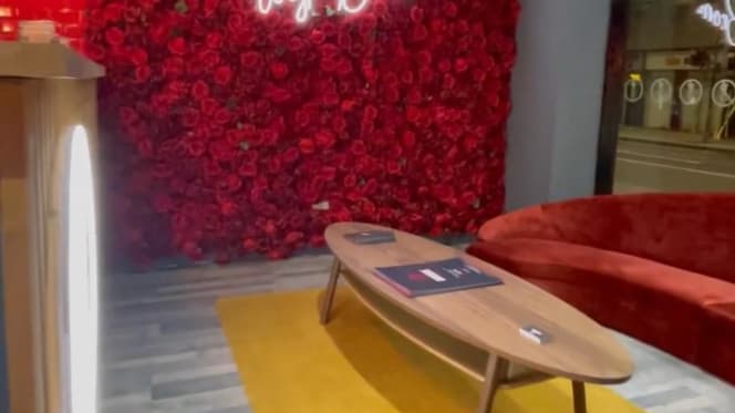 Chickaros West Brom - 7