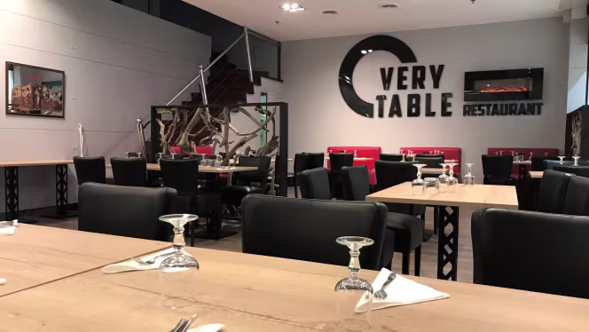 Brasserie O Very Table Auchan Saint Loup - 8