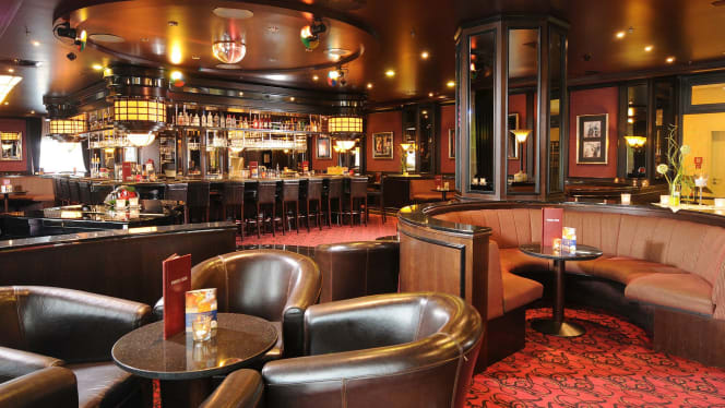 Piano Bar: Maritim Hotel Dresden - 0