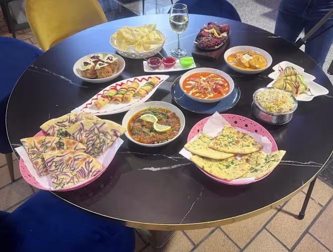 Saran Indian cuisine - 1