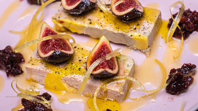 MalaSangre Food & Club - 1