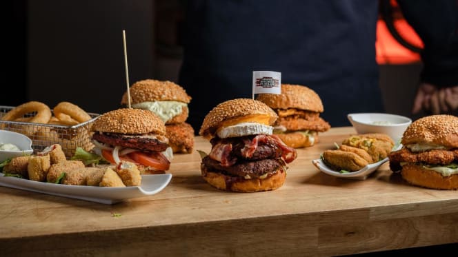 FunkyMonkeyRoom - FMR - 9