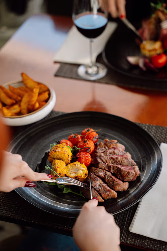 Saudade Restaurante & Bar - 1